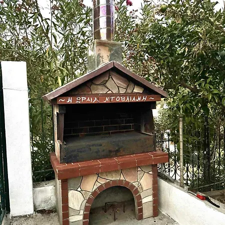 Kiourtis House *