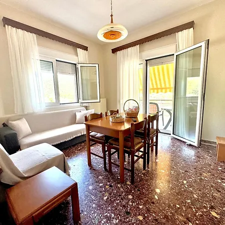 شقة Kiourtis House