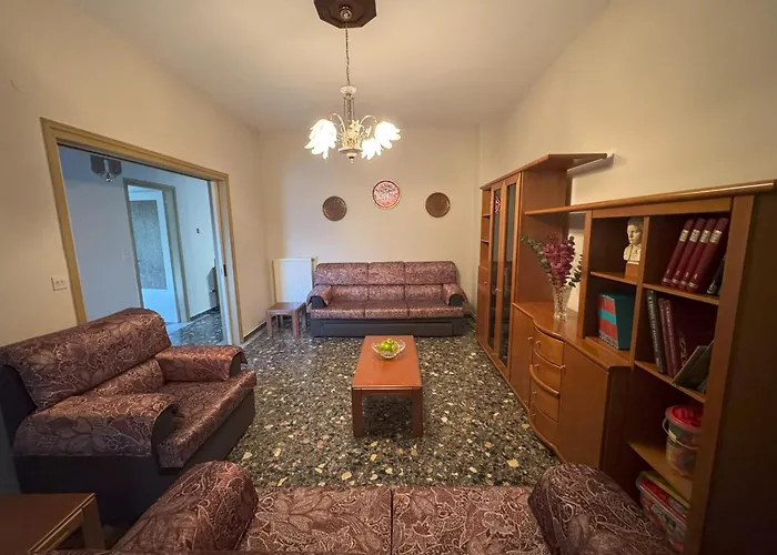 Kiourtis House Lägenhet