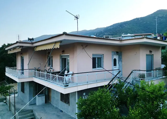 Kiourtis House Lägenhet Elevtheraí